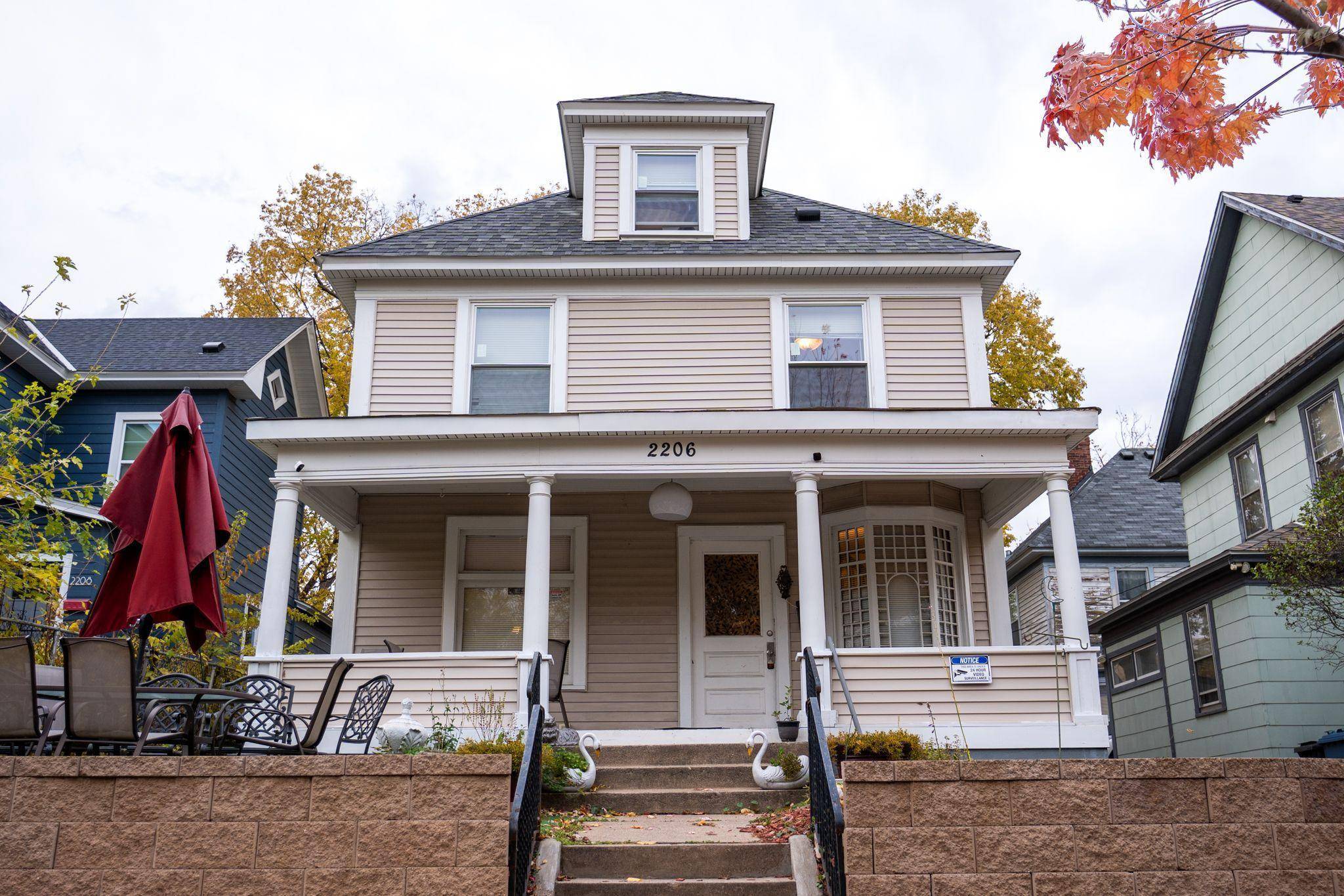 2206 Elliot AVE, Minneapolis, MN 55404