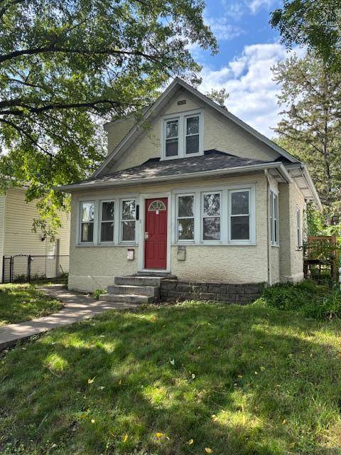 3646 3rd ST NE, Minneapolis, MN 55418