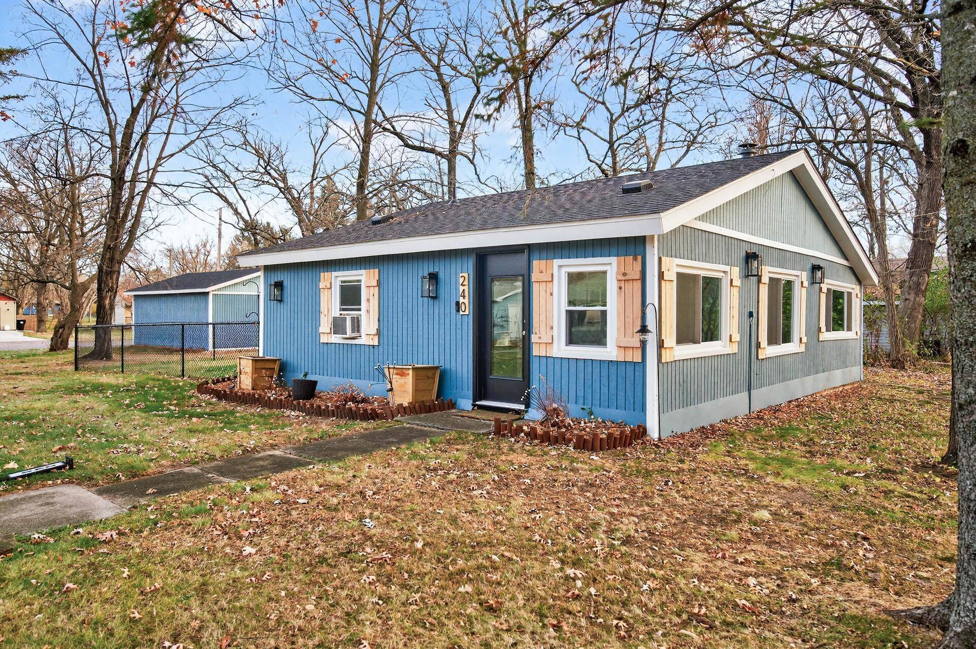 240 Wyoming AVE, Big Lake, MN 55309