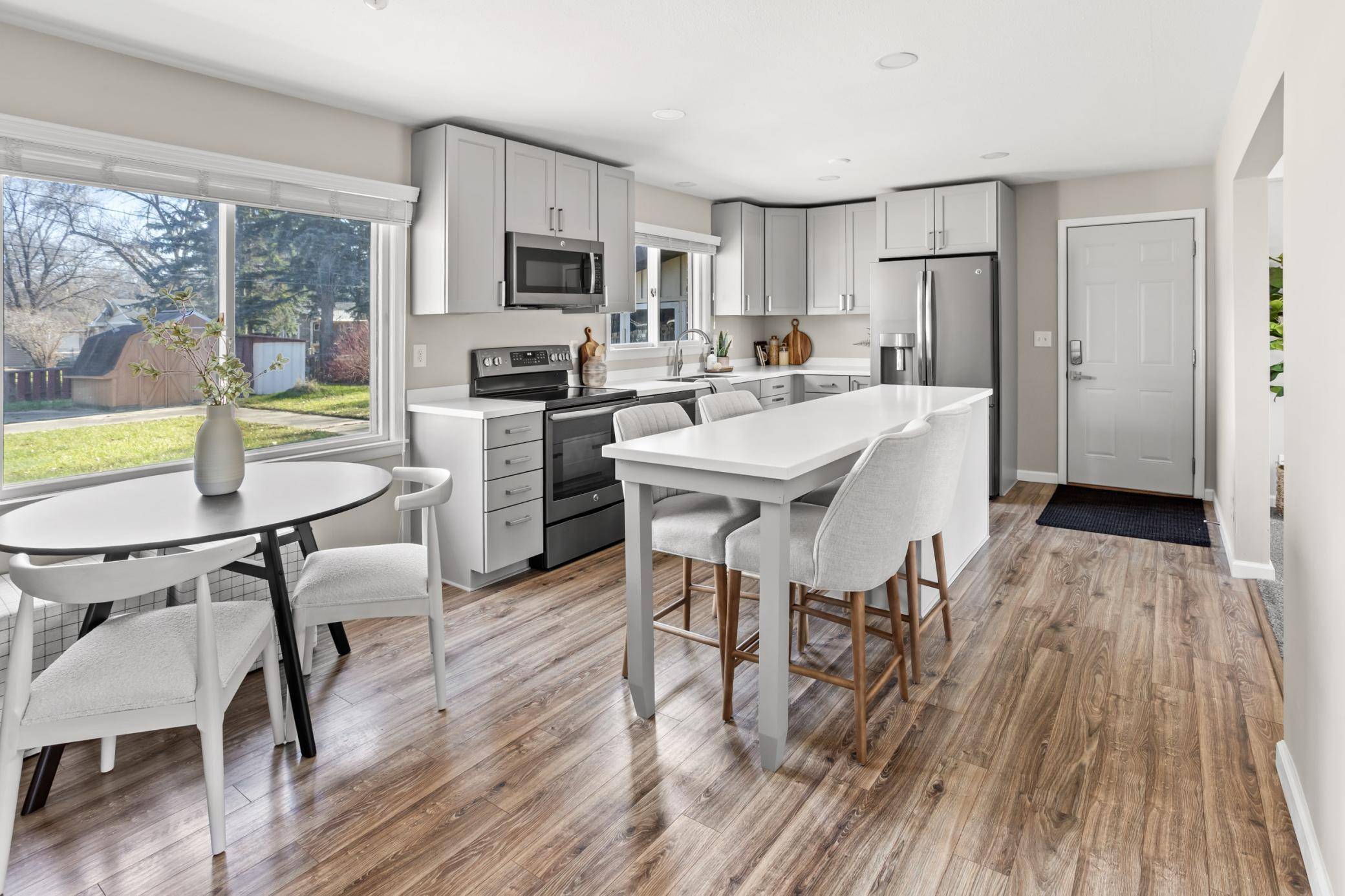 1708 3rd ST S, Moorhead, MN 56560