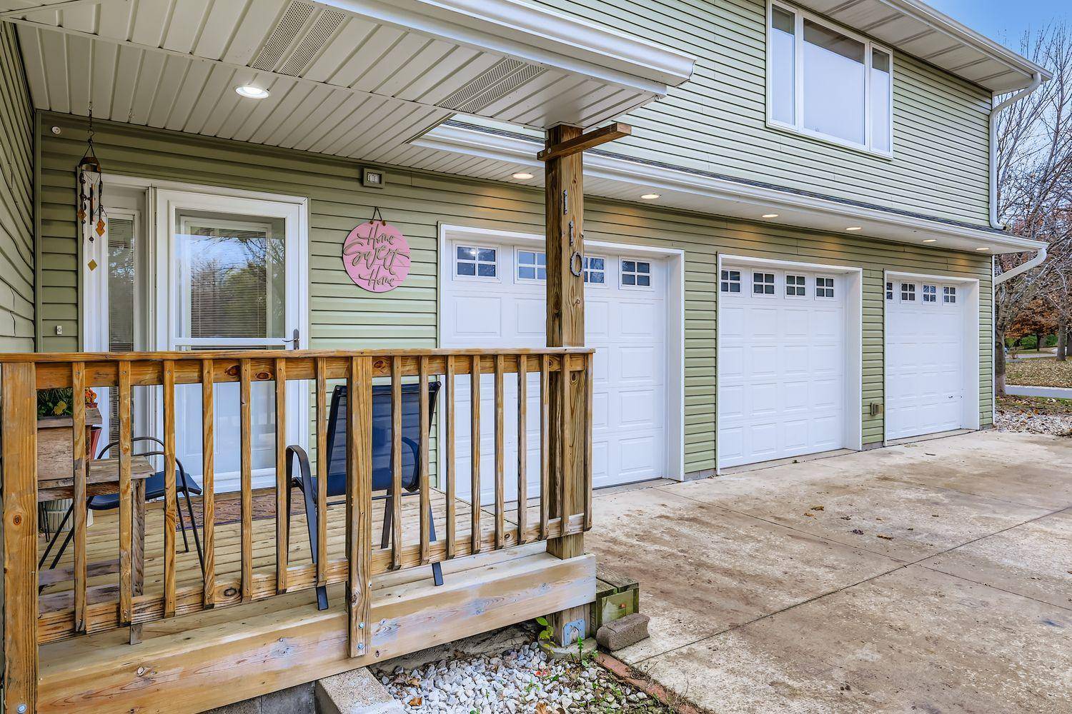 110 Powell CIR E, Big Lake, MN 55309