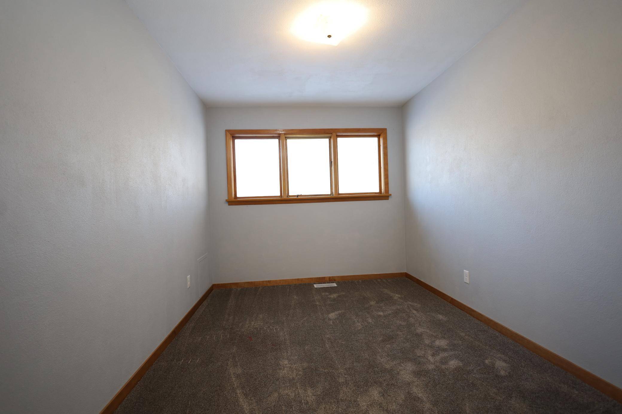 320 Daisy AVE, Buxton, ND 58218