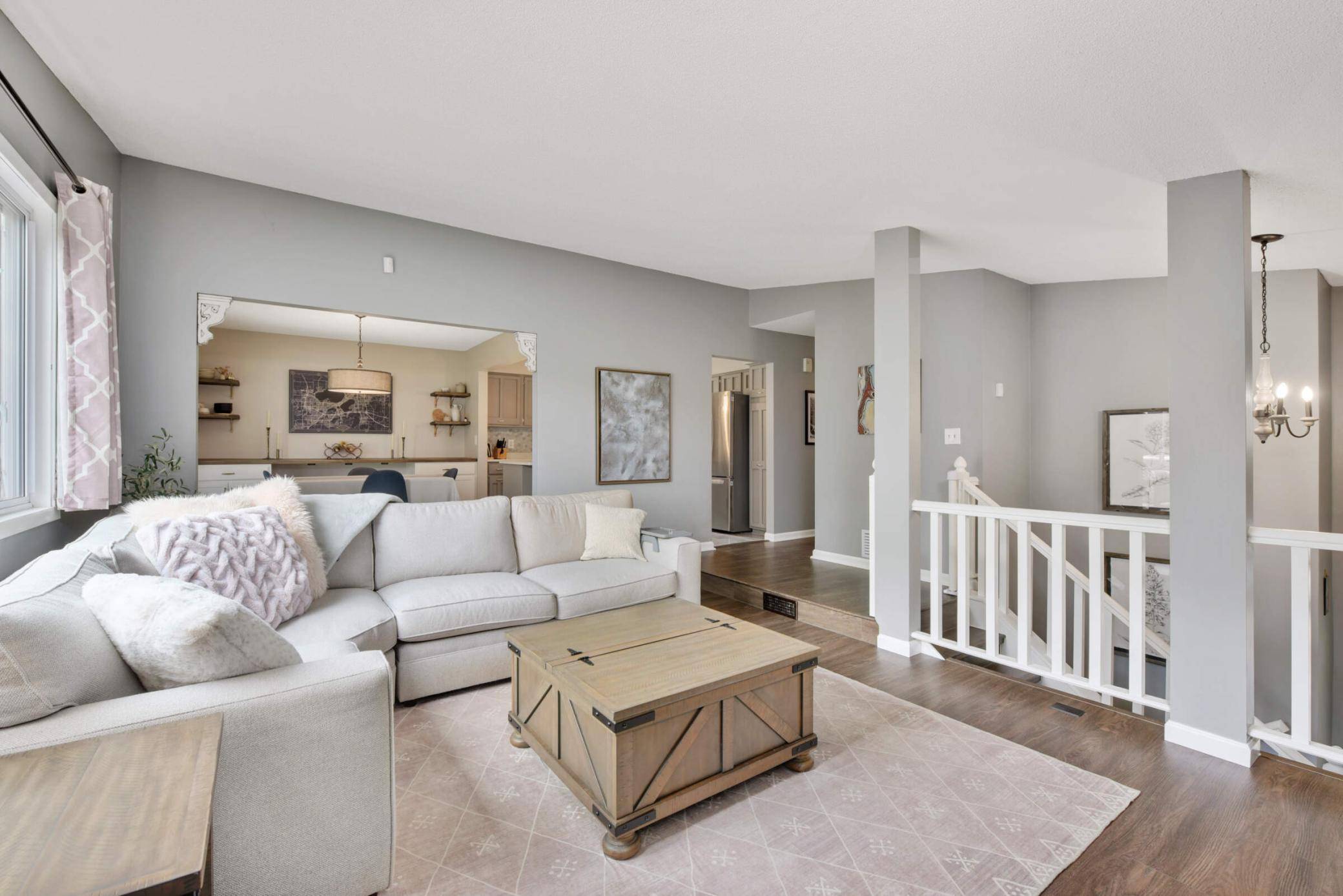 8920 Darnel RD, Eden Prairie, MN 55347
