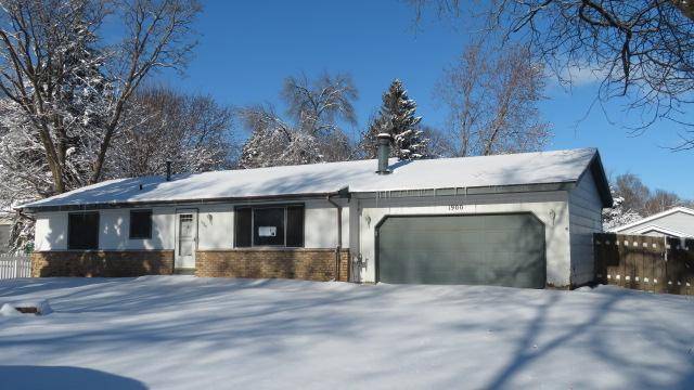 1900 Manor DR, Burnsville, MN 55337