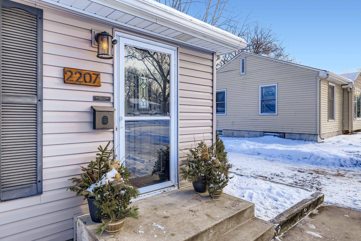 2207 Jersey AVE S, Saint Louis Park, MN 55426