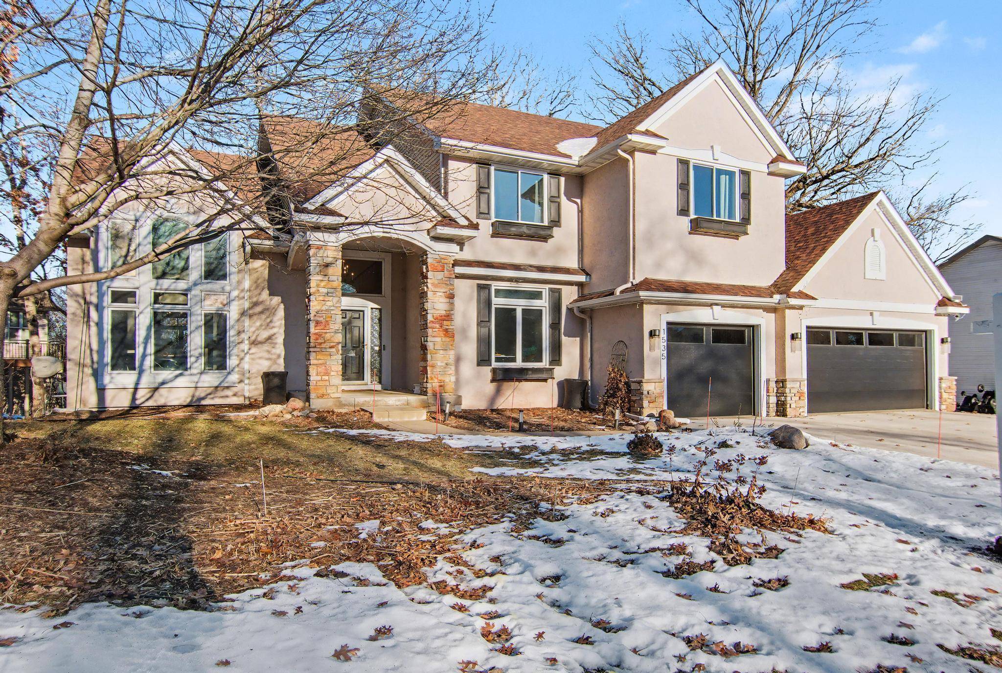 1535 Covington LN, Eagan, MN 55122