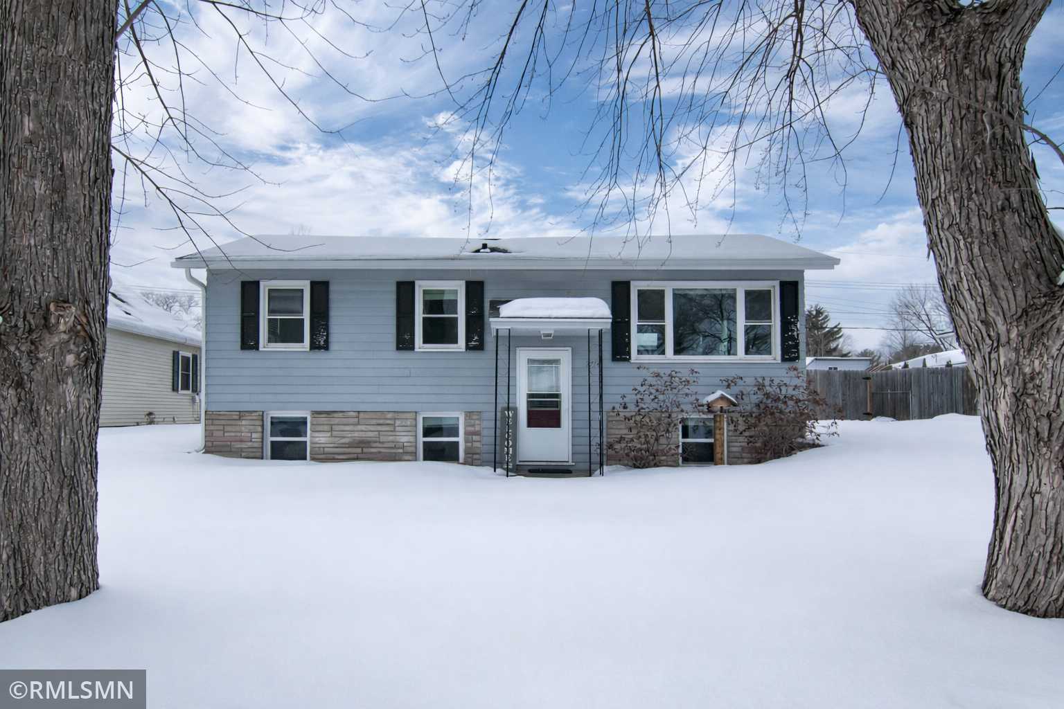 2714 Blakeley AVE, Eau Claire, WI 54701