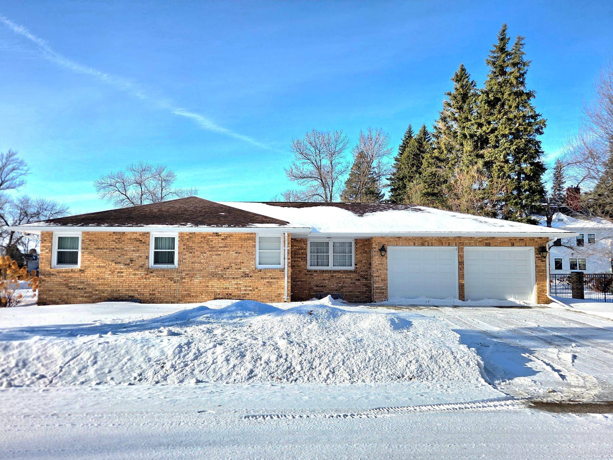 409 1st AVE E, Ada, MN 56510