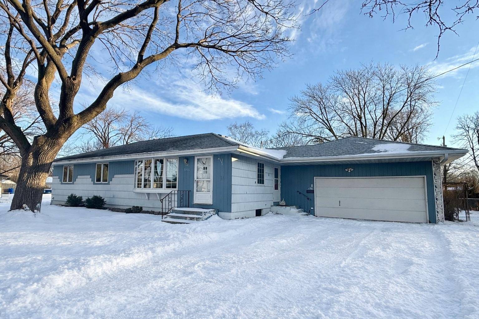 6506 Unity AVE N, Brooklyn Center, MN 55429