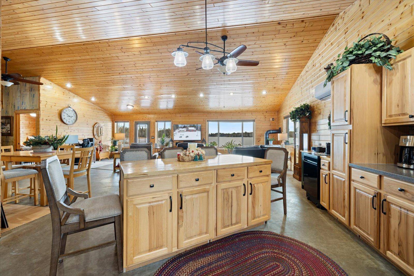 49818 Long Lake TRL, Bigfork, MN 56628