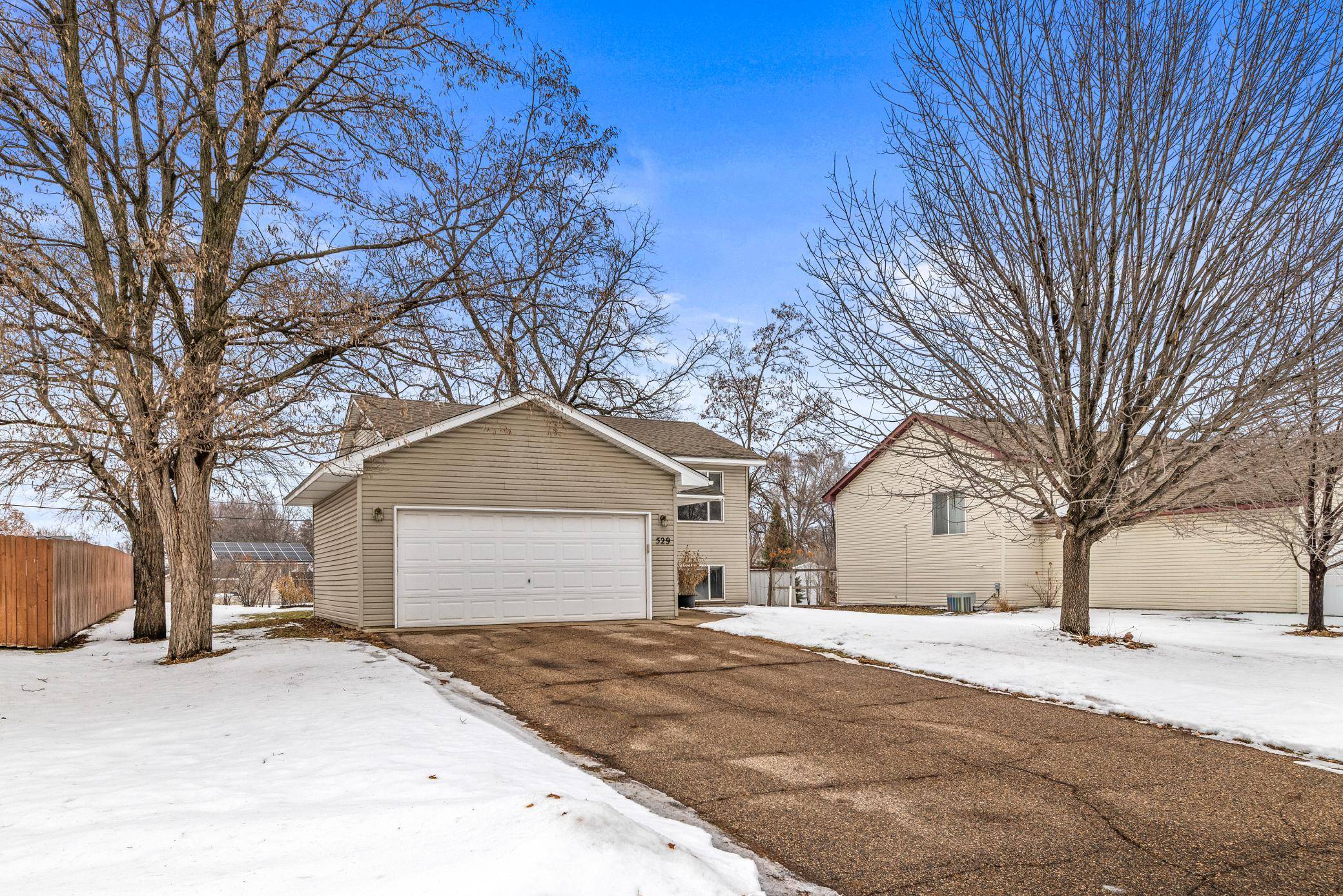 529 5th AVE E, Shakopee, MN 55379