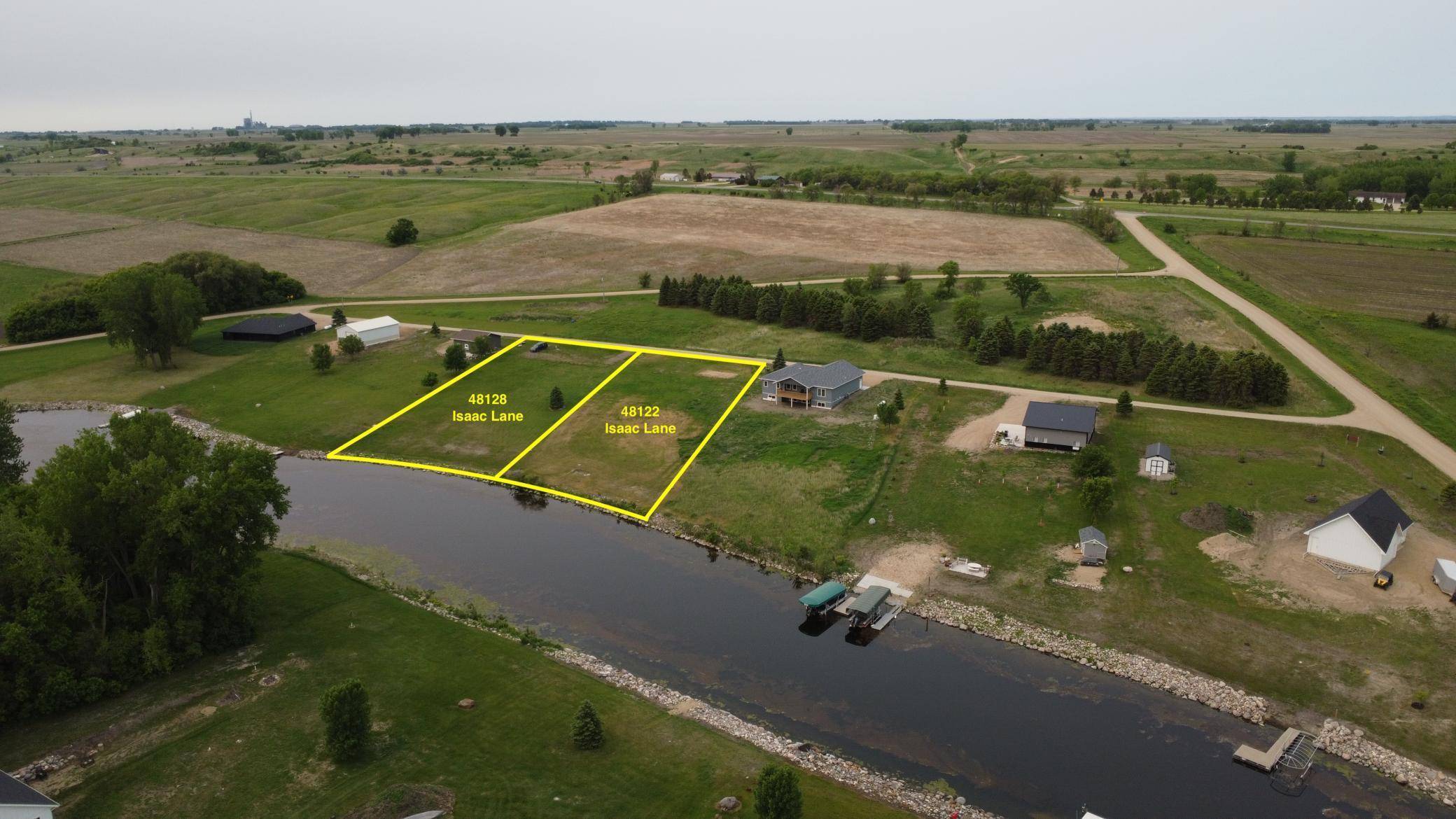 48122 Isaac LN, Big Stone City, SD 57216