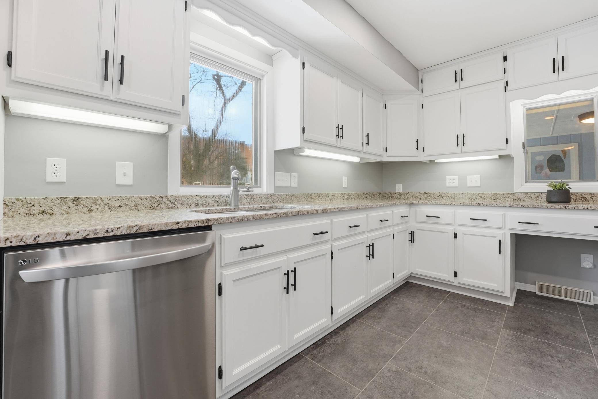 2524 Boone AVE S, Saint Louis Park, MN 55426