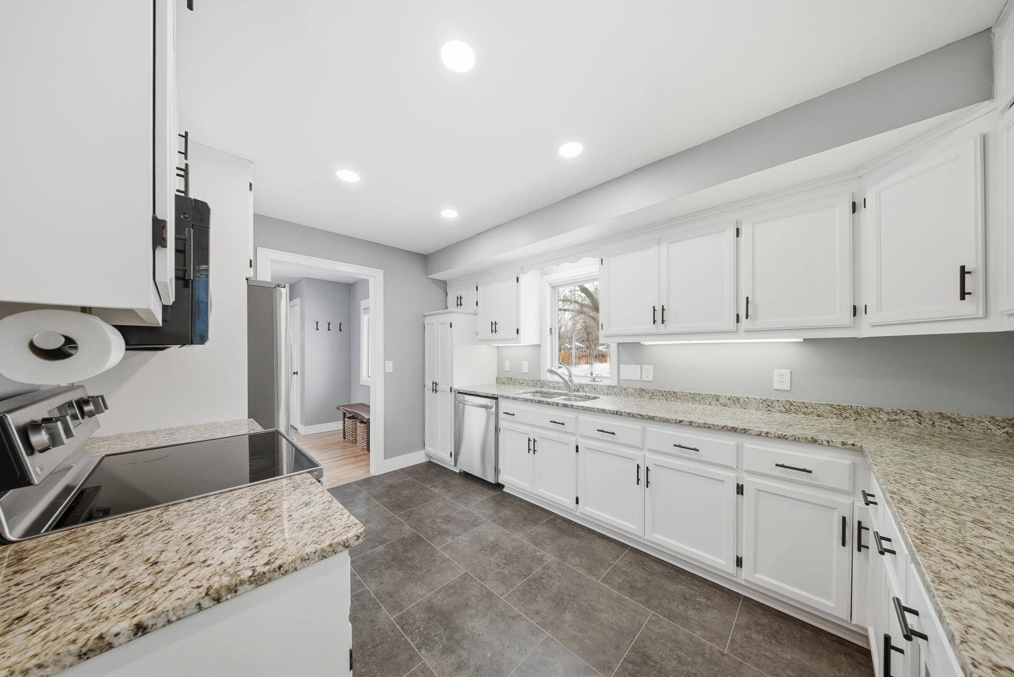 2524 Boone AVE S, Saint Louis Park, MN 55426