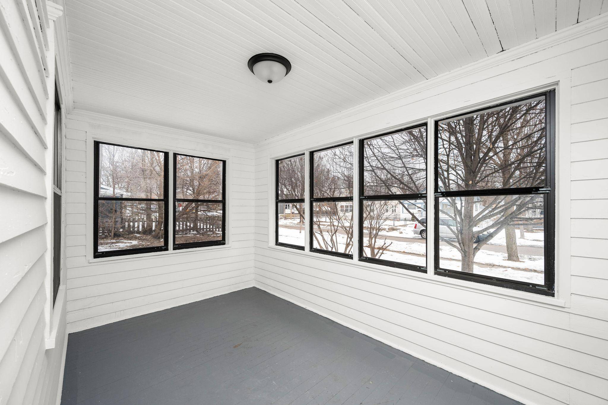 1651 Thomas AVE N, Minneapolis, MN 55411