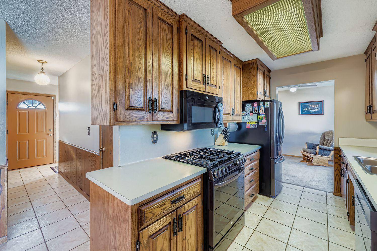 6802 117th AVE N, Champlin, MN 55316