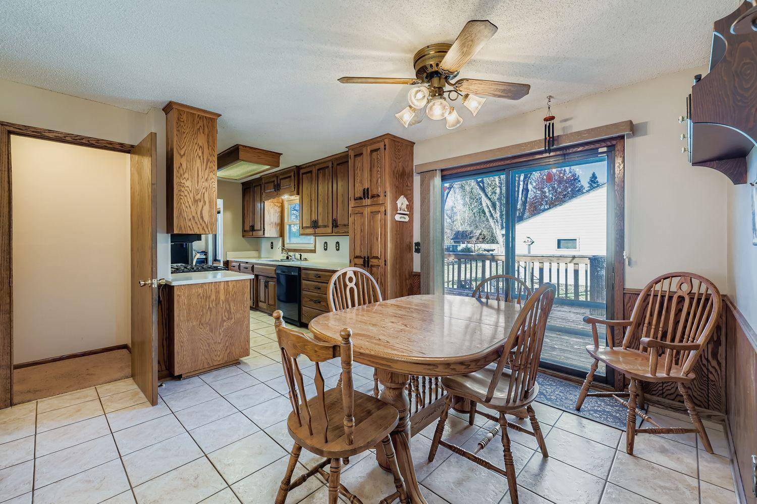 6802 117th AVE N, Champlin, MN 55316