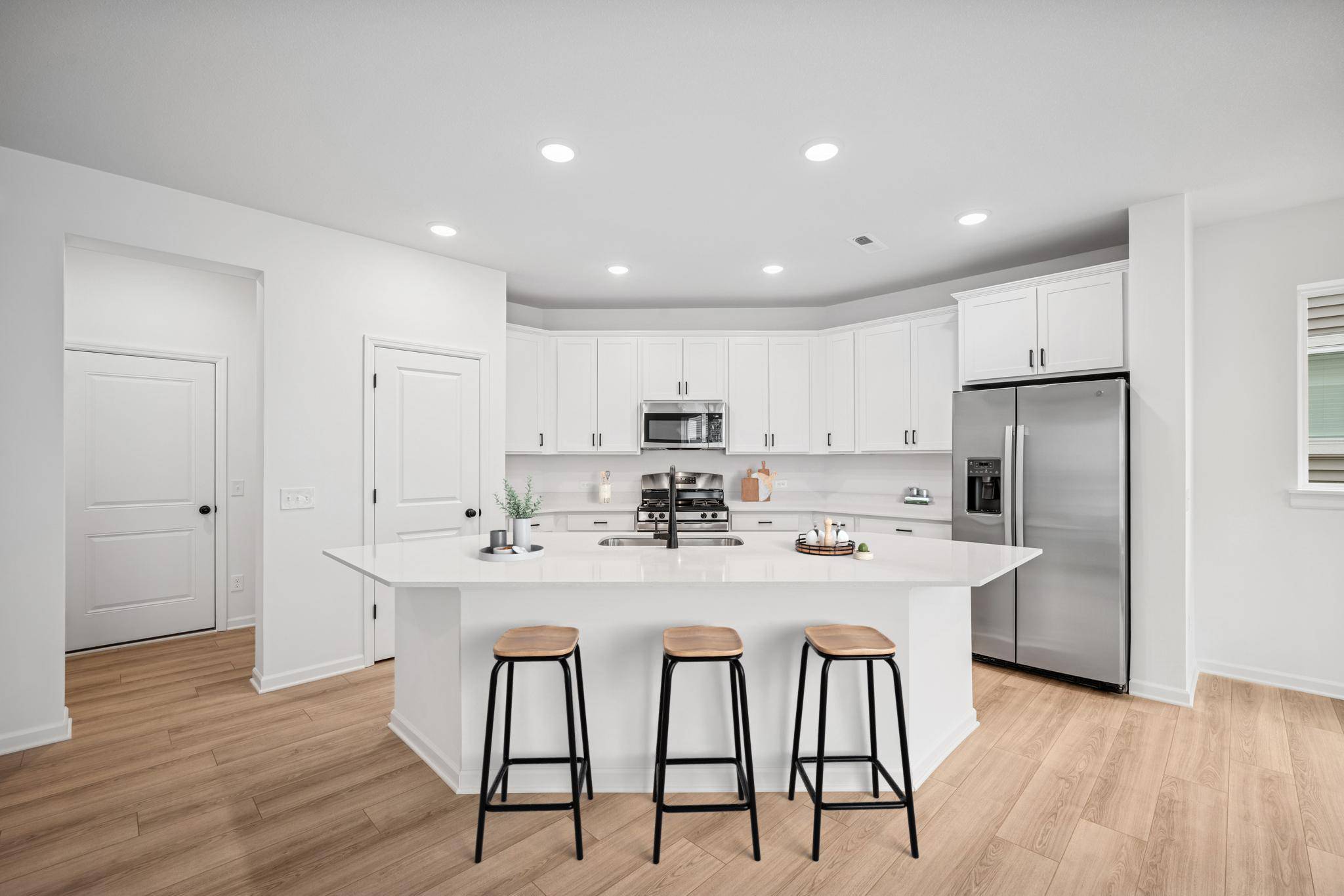 1103 150th ST W, Rosemount, MN 55068