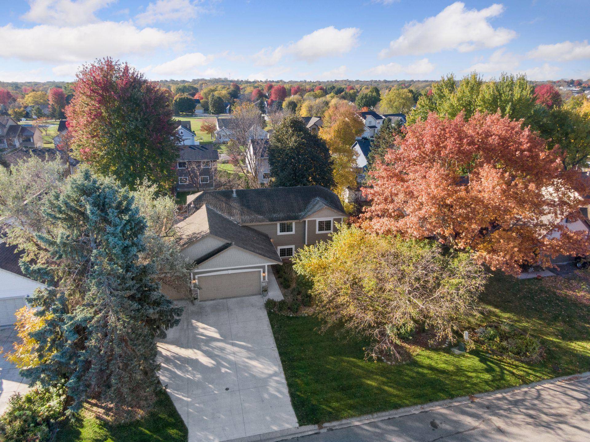 7140 Upper 157th ST W, Apple Valley, MN 55124