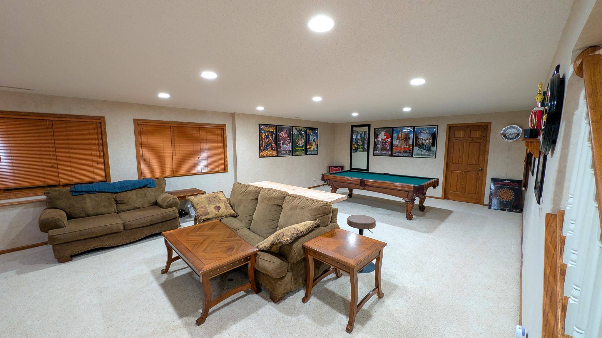2722 Campus LN, Albert Lea, MN 56007