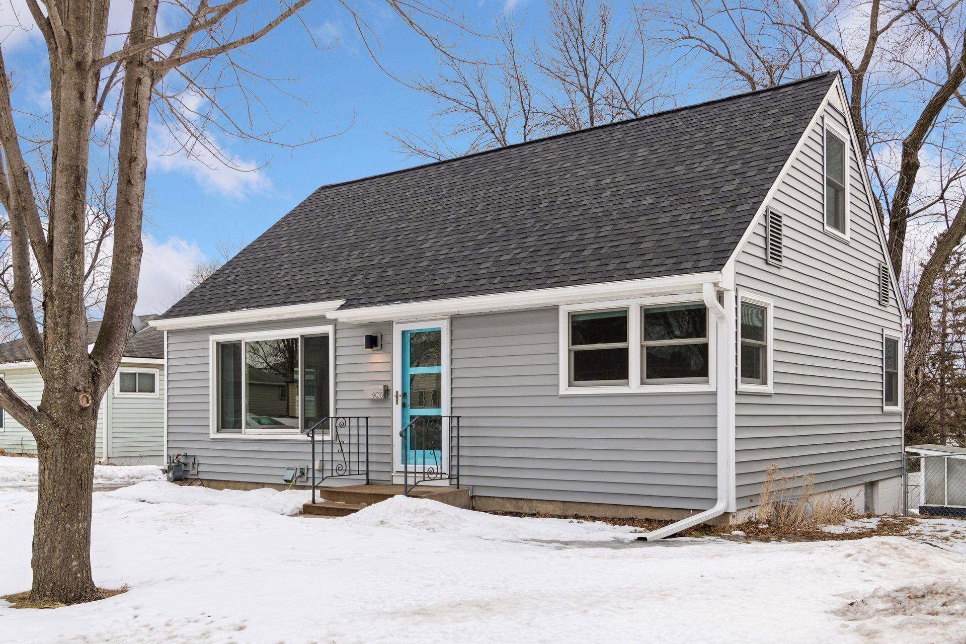 9015 Stanlen RD, Saint Louis Park, MN 55426