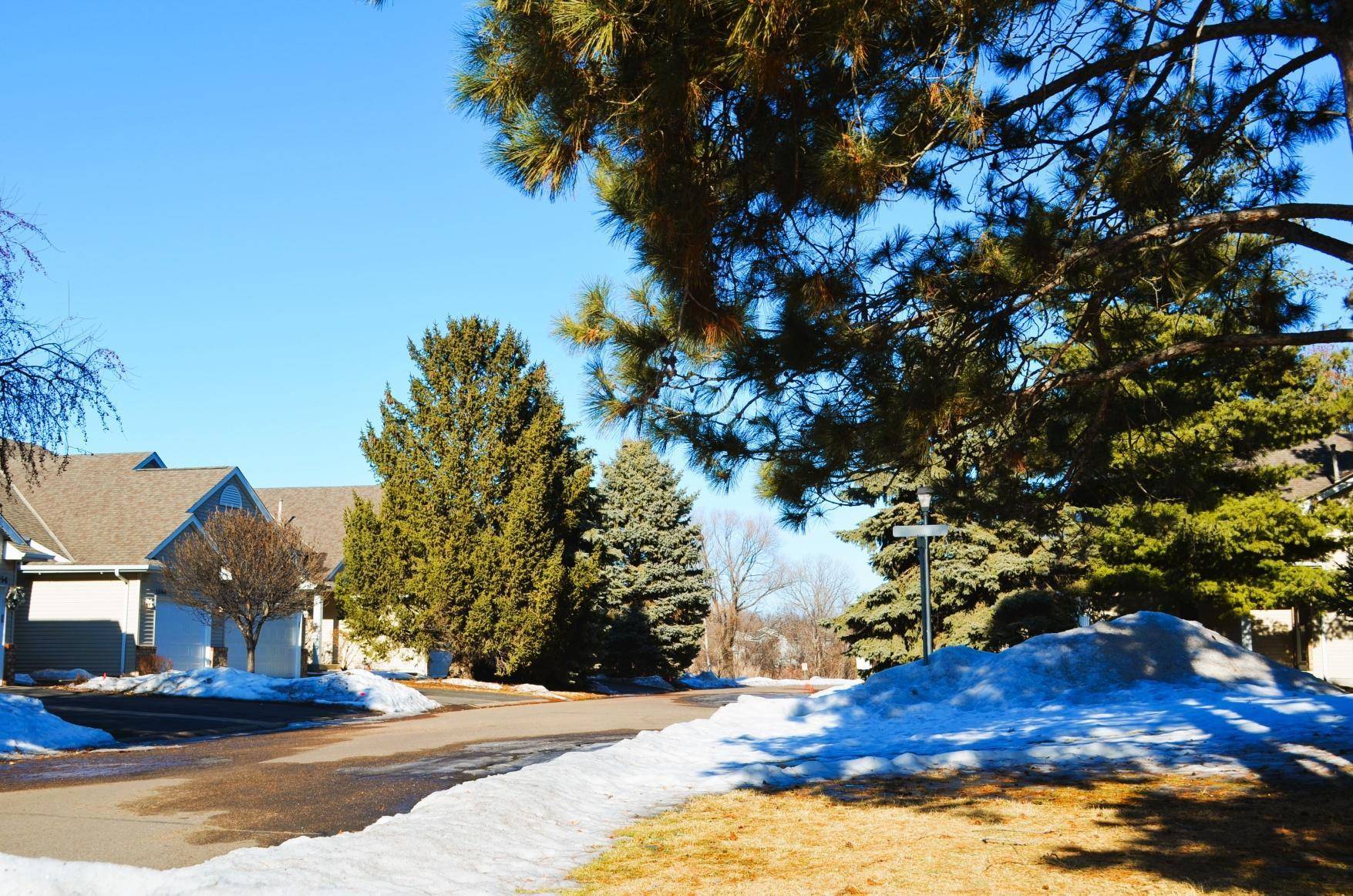 13116 Vintage ST NW, Coon Rapids, MN 55448