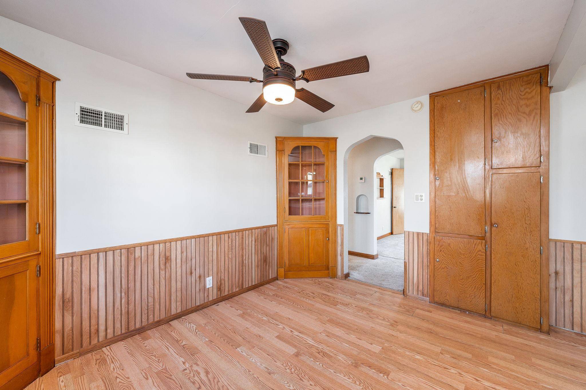 315 E 12th ST, Blue Earth, MN 56013
