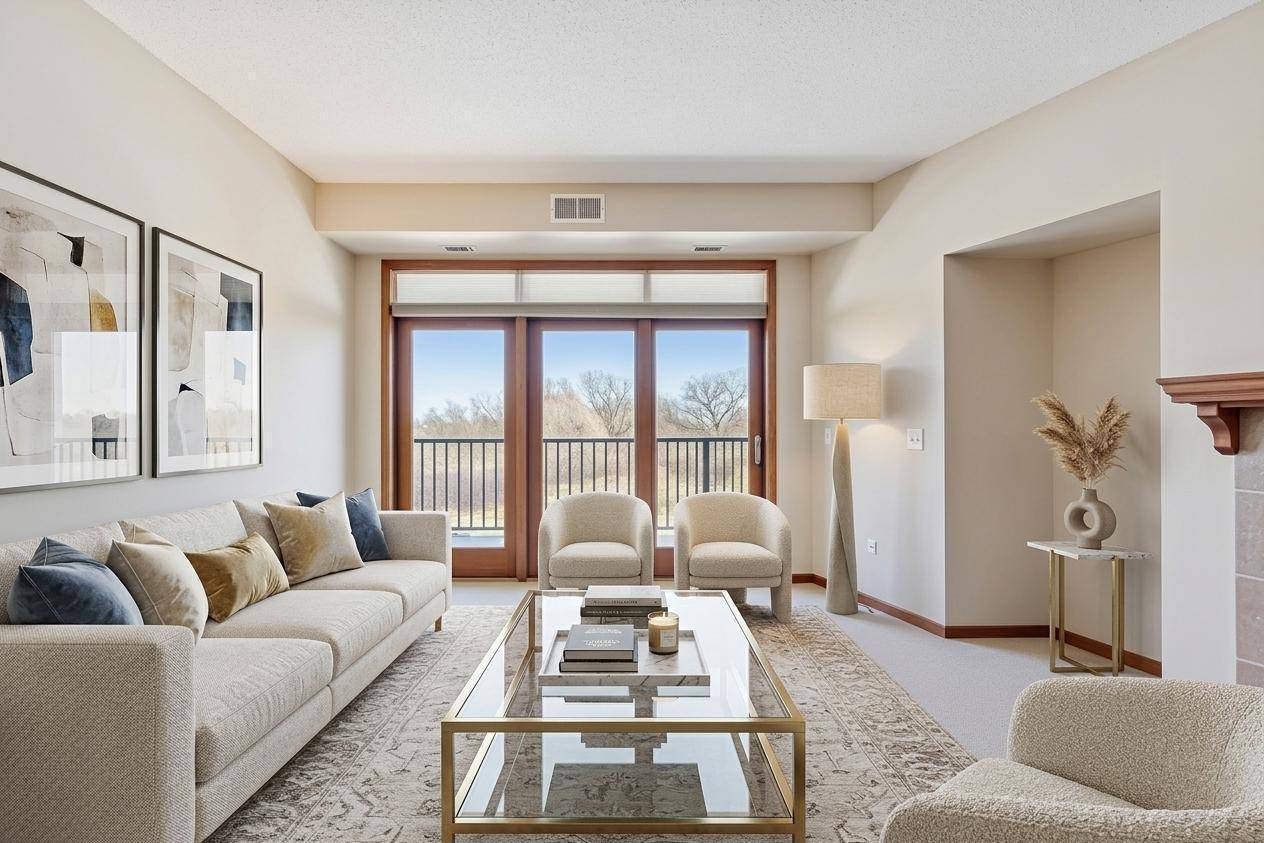 5225 Grandview SQ #313, Edina, MN 55436
