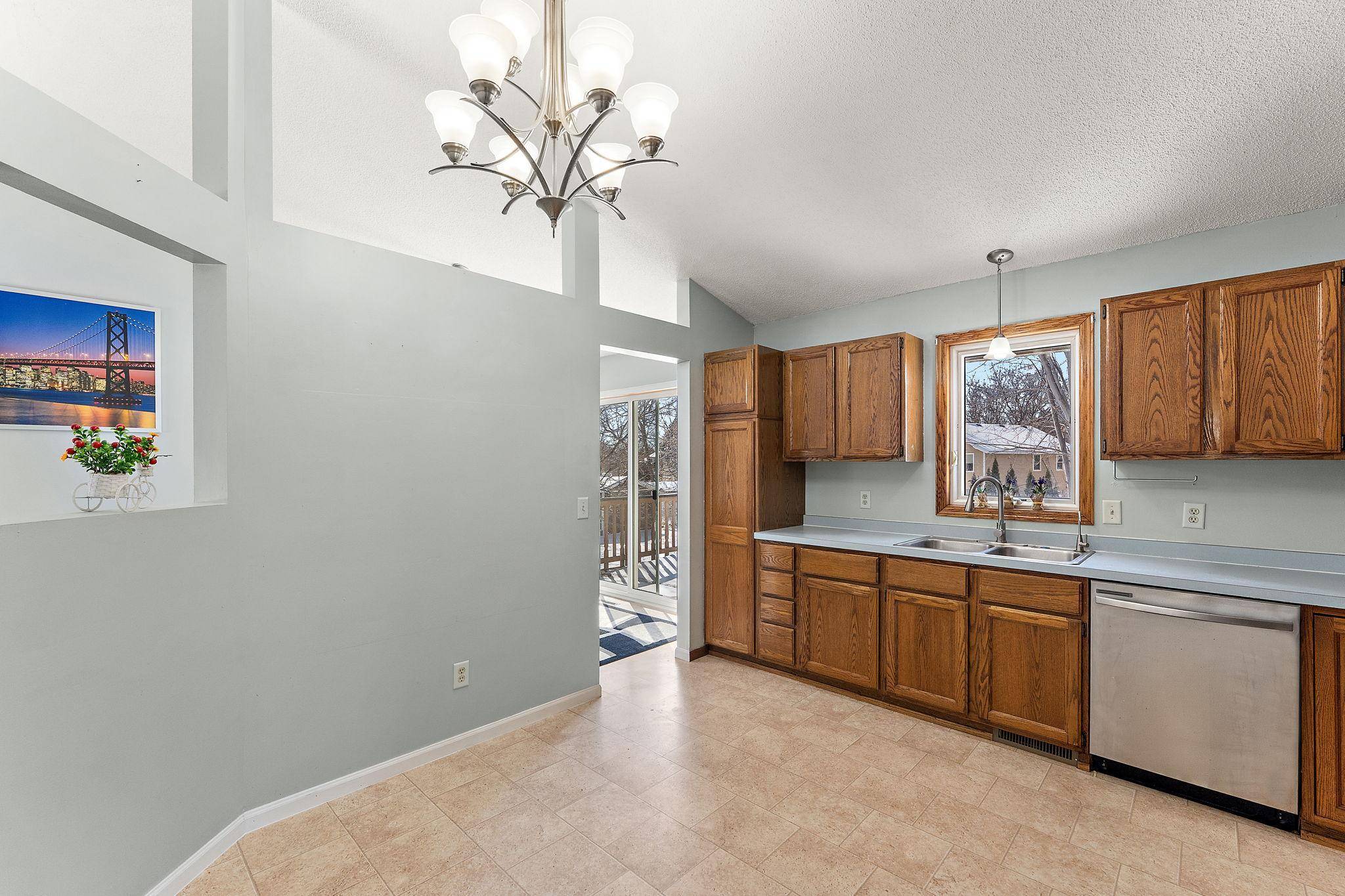 14797 Haven DR, Apple Valley, MN 55124