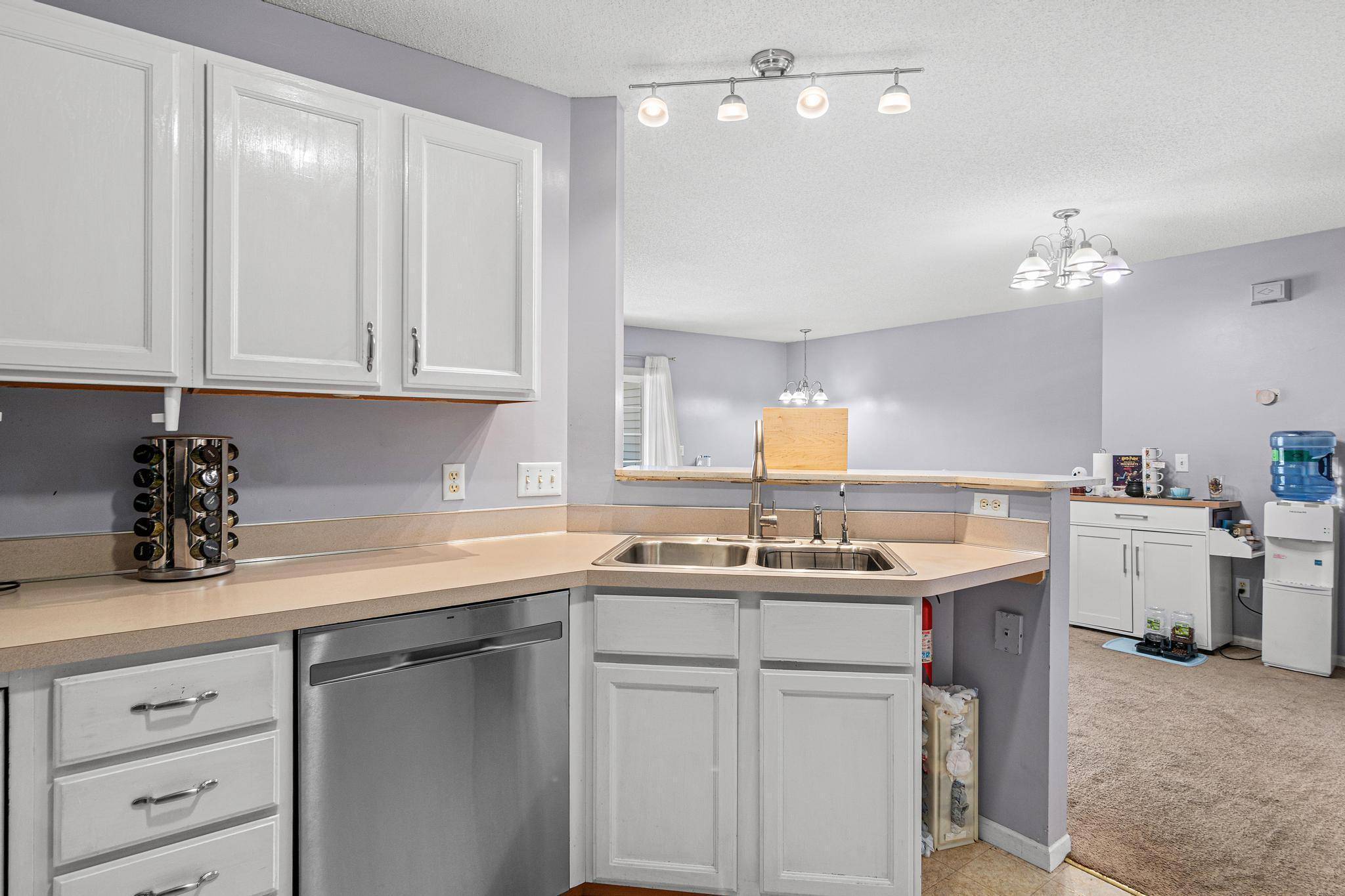11863 River Hills DR, Burnsville, MN 55337