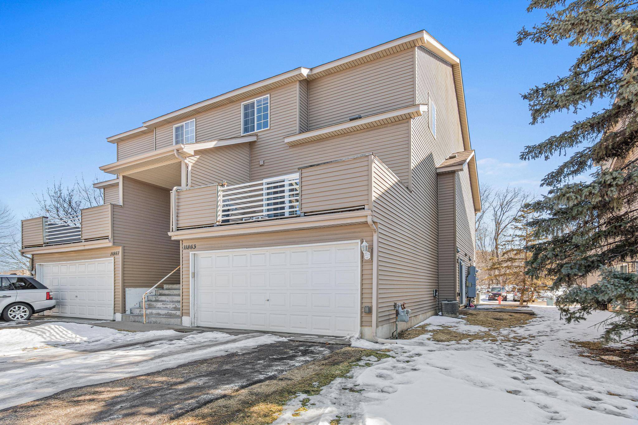 11863 River Hills DR, Burnsville, MN 55337