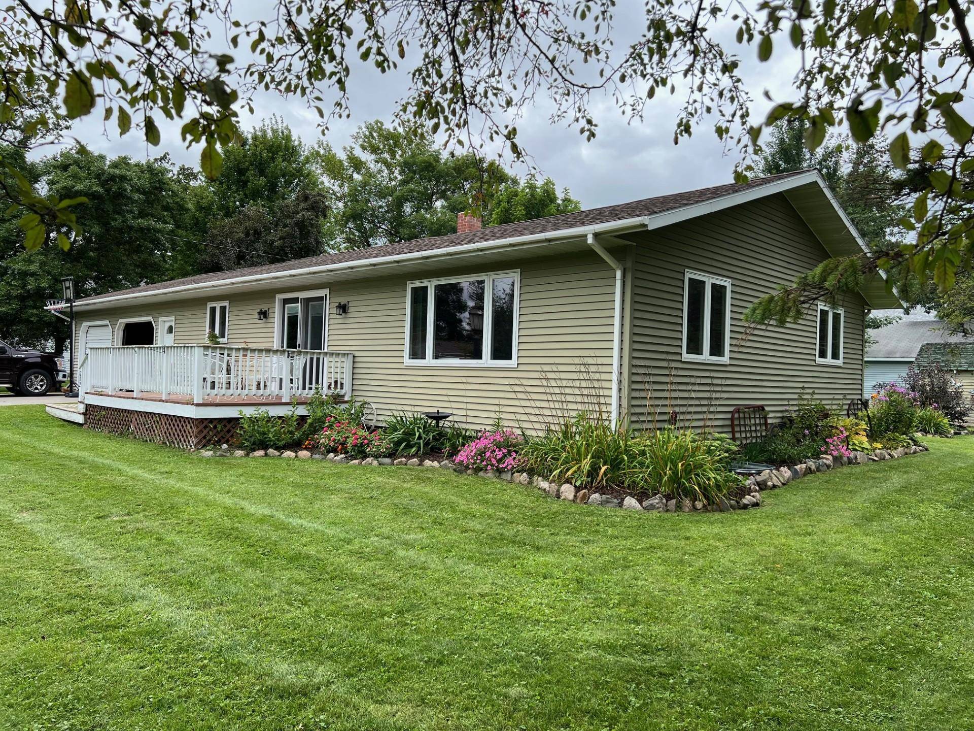 232 4th ST, Bluffton, MN 56518