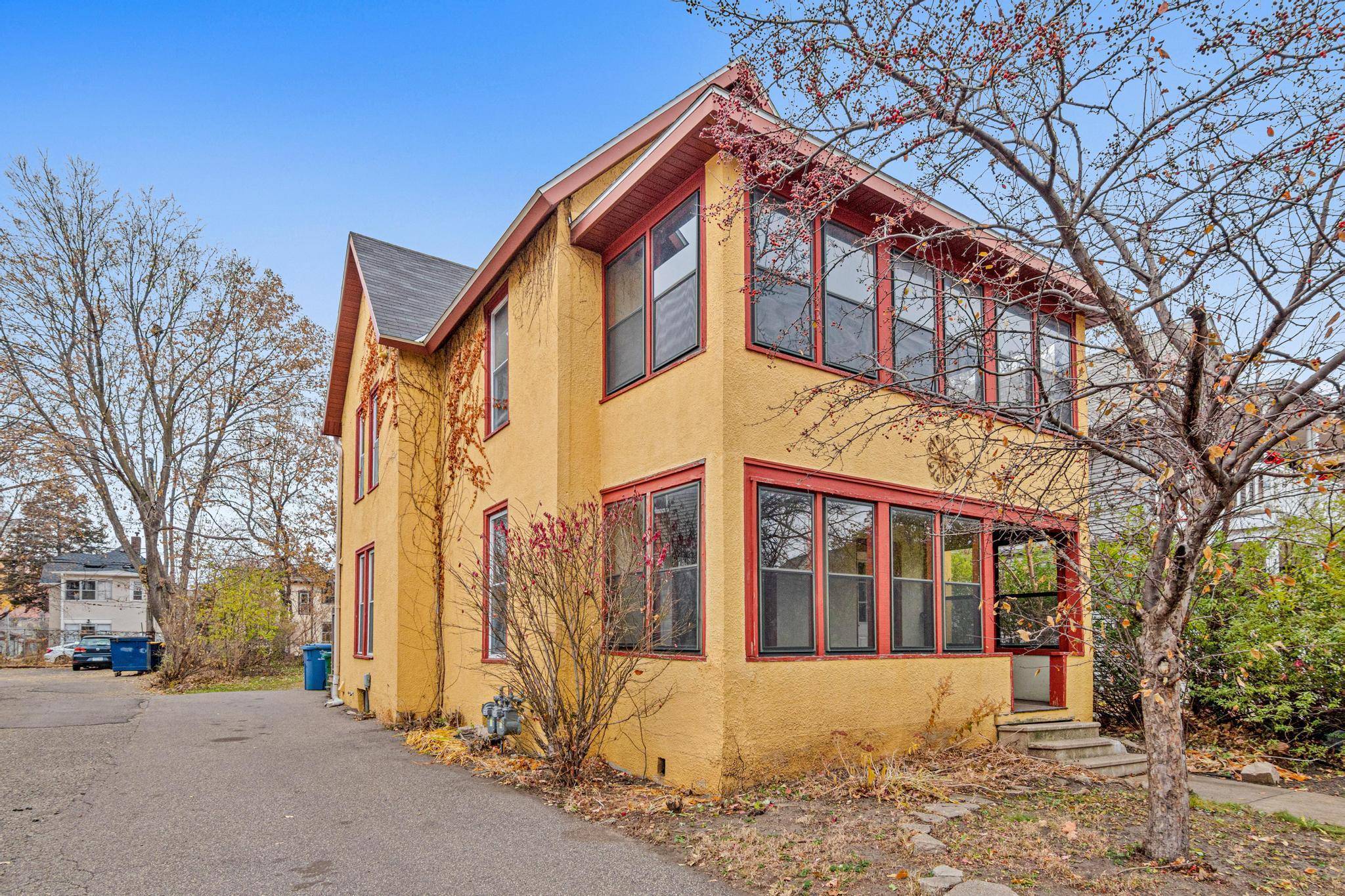 2726 Grand AVE S, Minneapolis, MN 55408