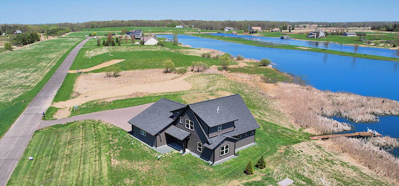 35647 Oxford AVE, Center City, MN 55012