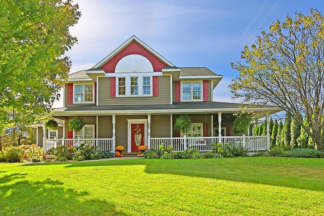 2002 Hazel Hill RD SE, Alexandria, MN 56308