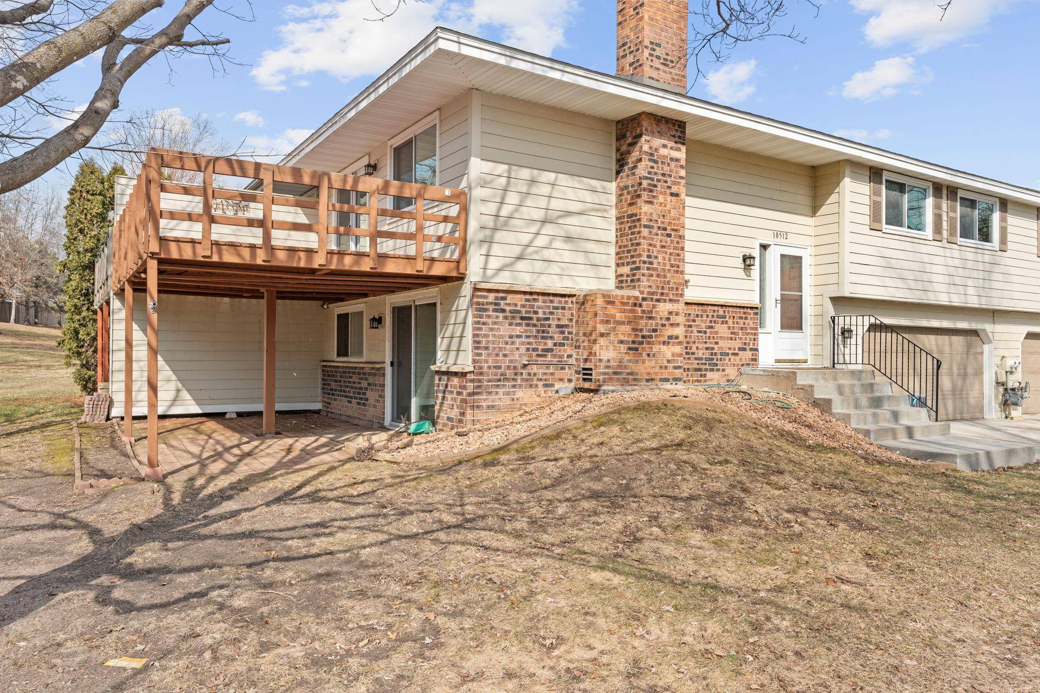 10512 Decatur AVE S, Bloomington, MN 55438