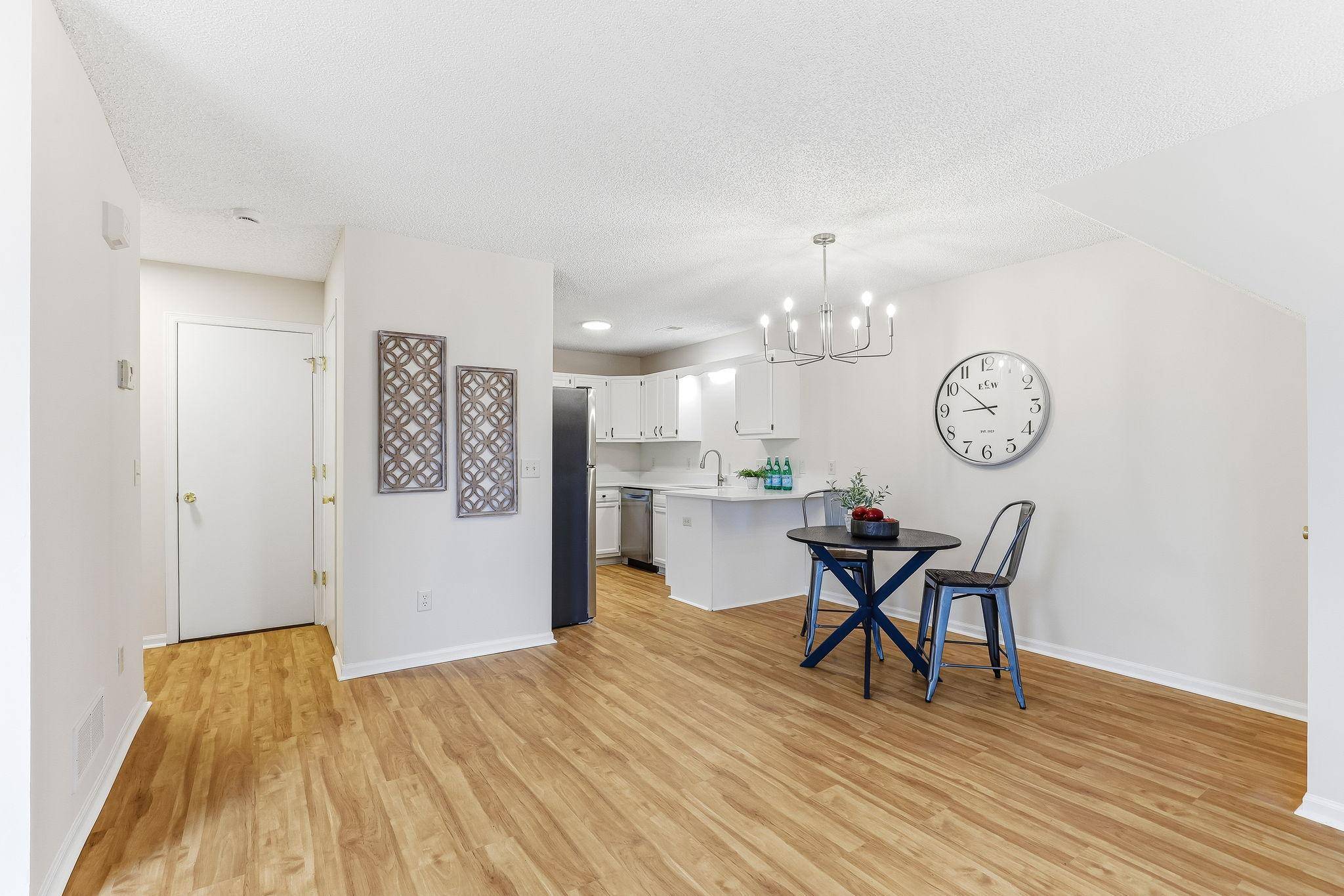 270 E Orchard ST, Belle Plaine, MN 56011