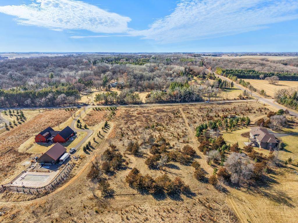 5131 Trading Post TRL S, Afton, MN 55001