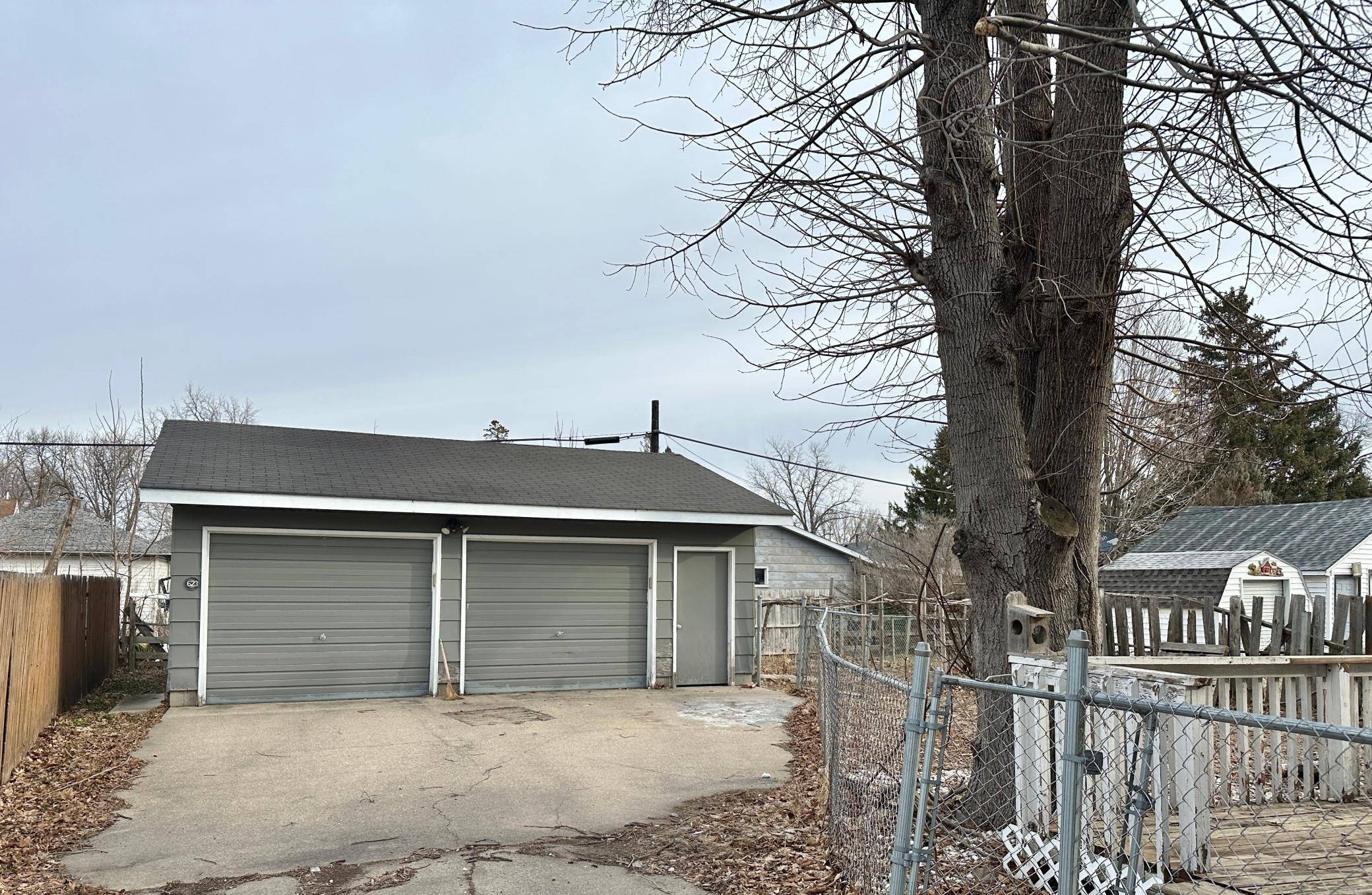 623 E 6th ST, Albert Lea, MN 56007