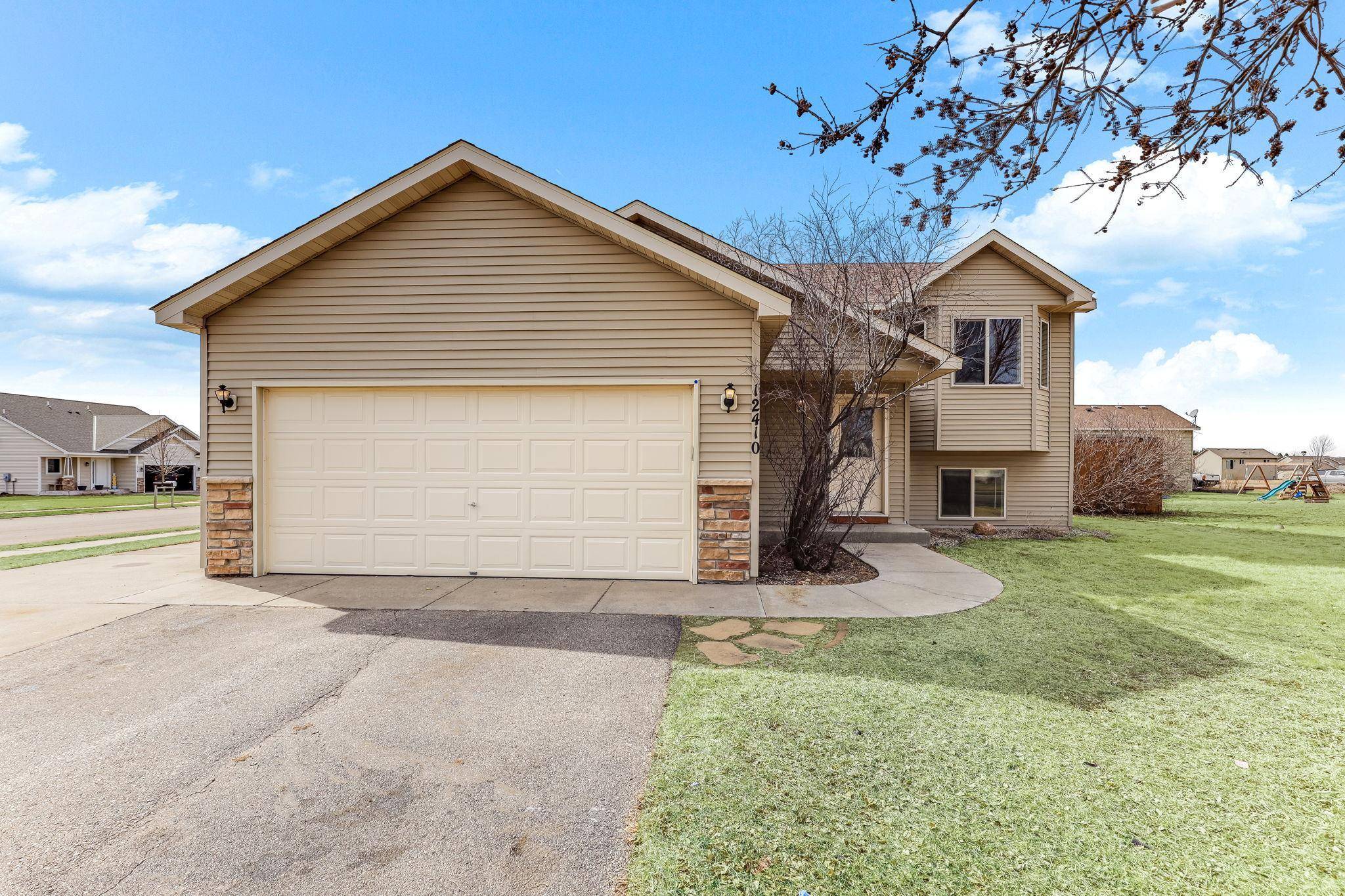 12410 45th AVE, Becker, MN 55308