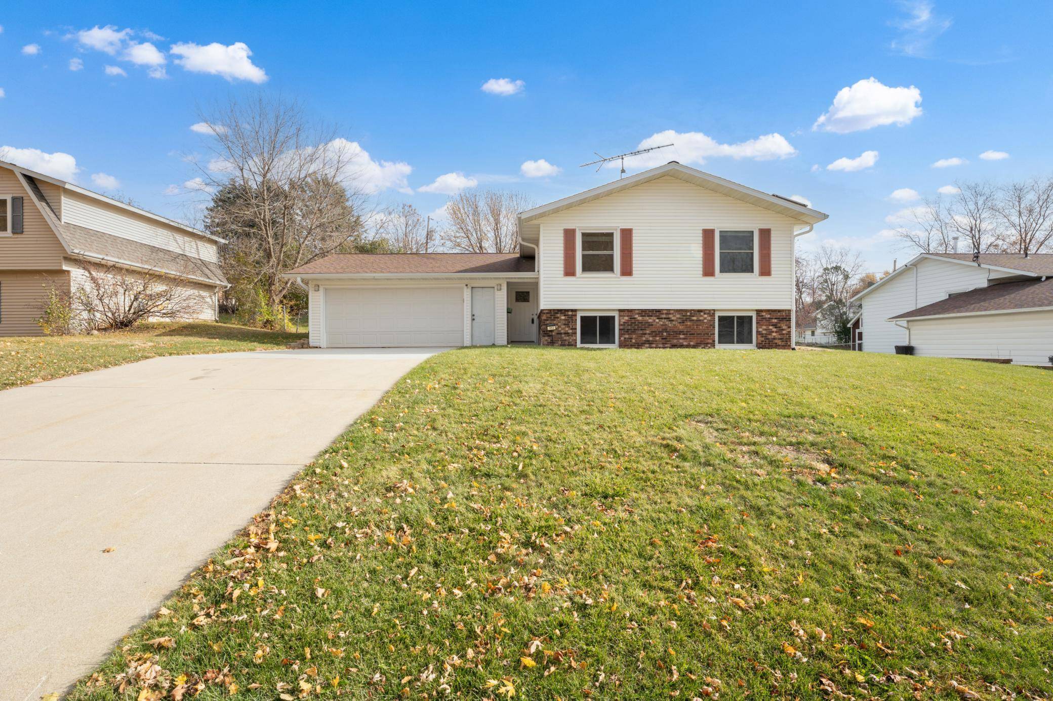 910 Byron AVE N, Byron, MN 55920