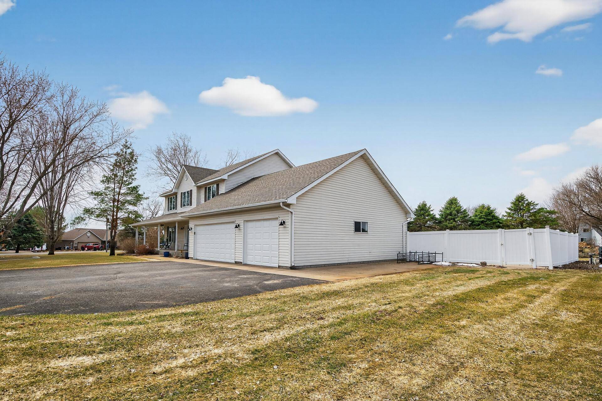 29555 Friendly AVE, Cannon Falls, MN 55009