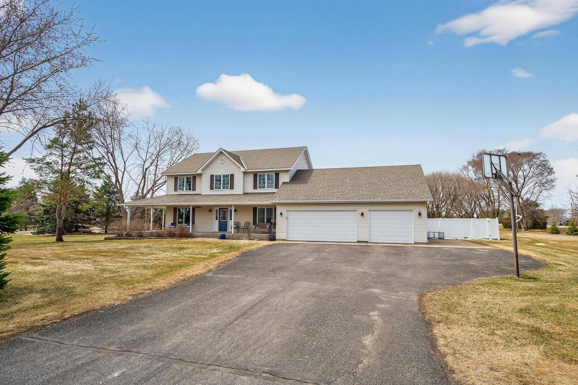 29555 Friendly AVE, Cannon Falls, MN 55009