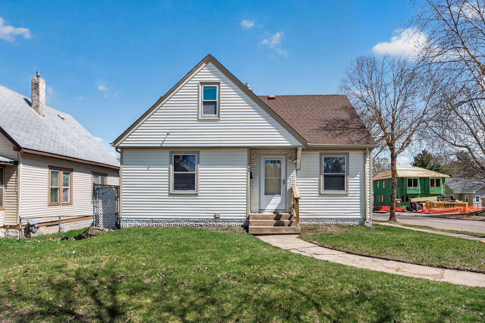 3700 Aldrich AVE N, Minneapolis, MN 55412