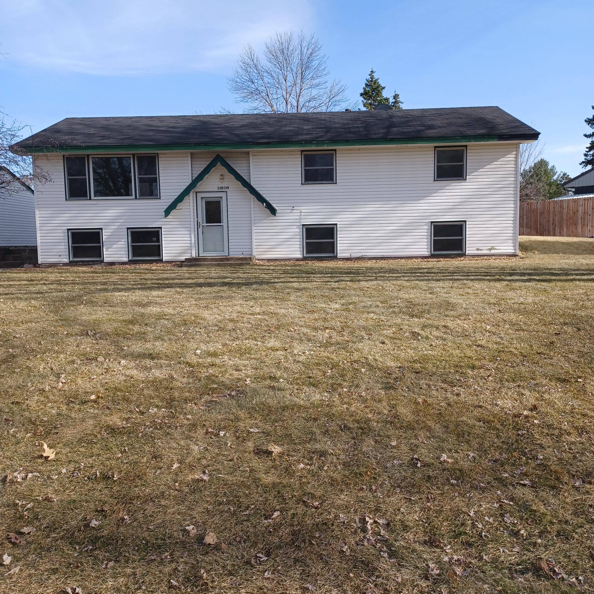 11816 Jersey AVE N, Champlin, MN 55316