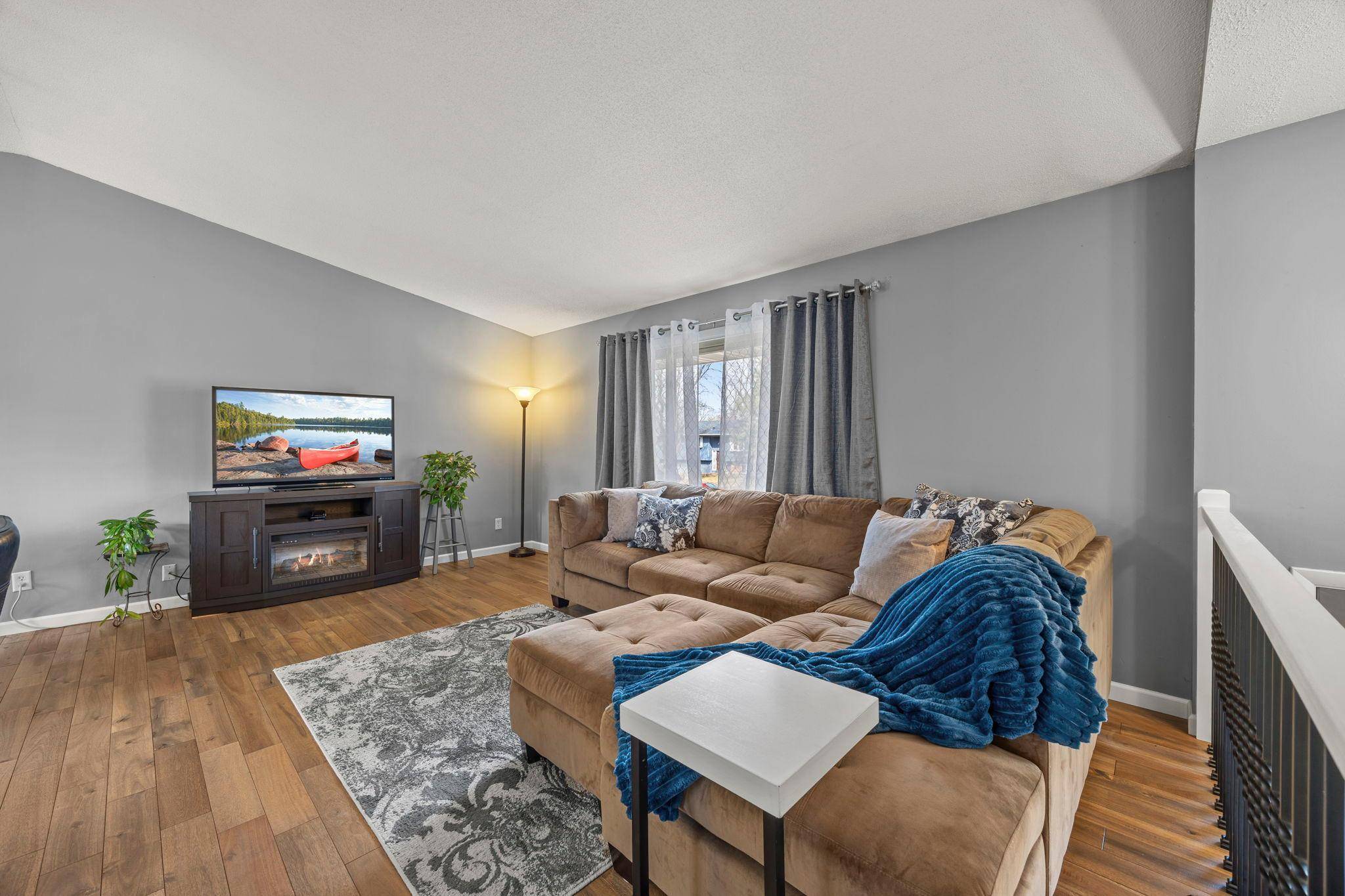 6601 Cherokee LN N, Brooklyn Park, MN 55428
