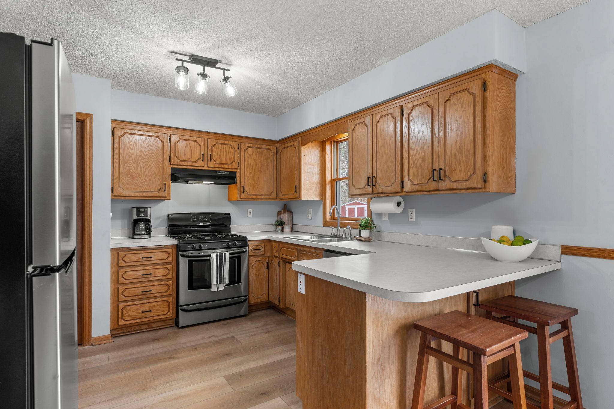 711 303rd AVE NW, Cambridge, MN 55008