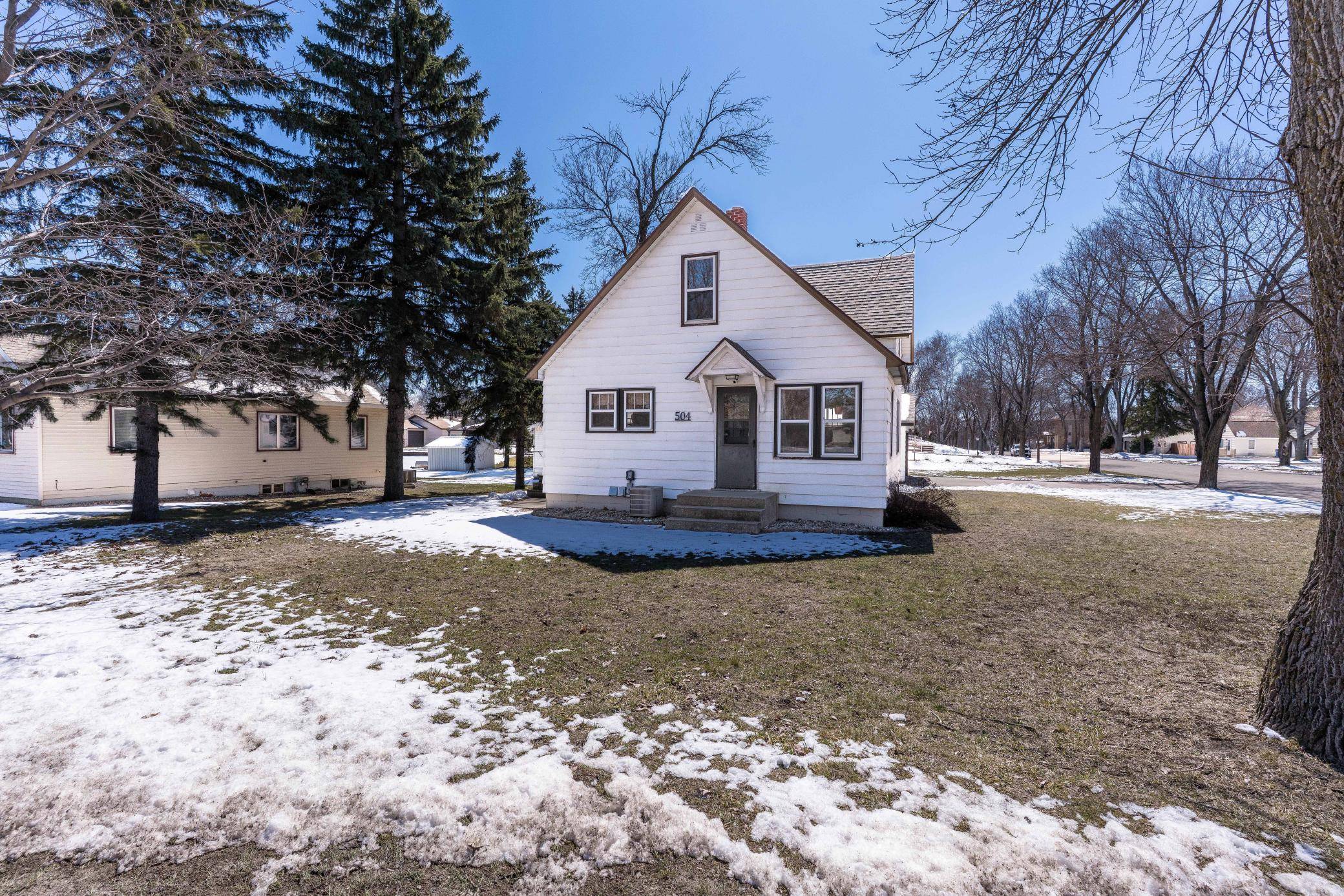 504 E Fir AVE, Fergus Falls, MN 56537