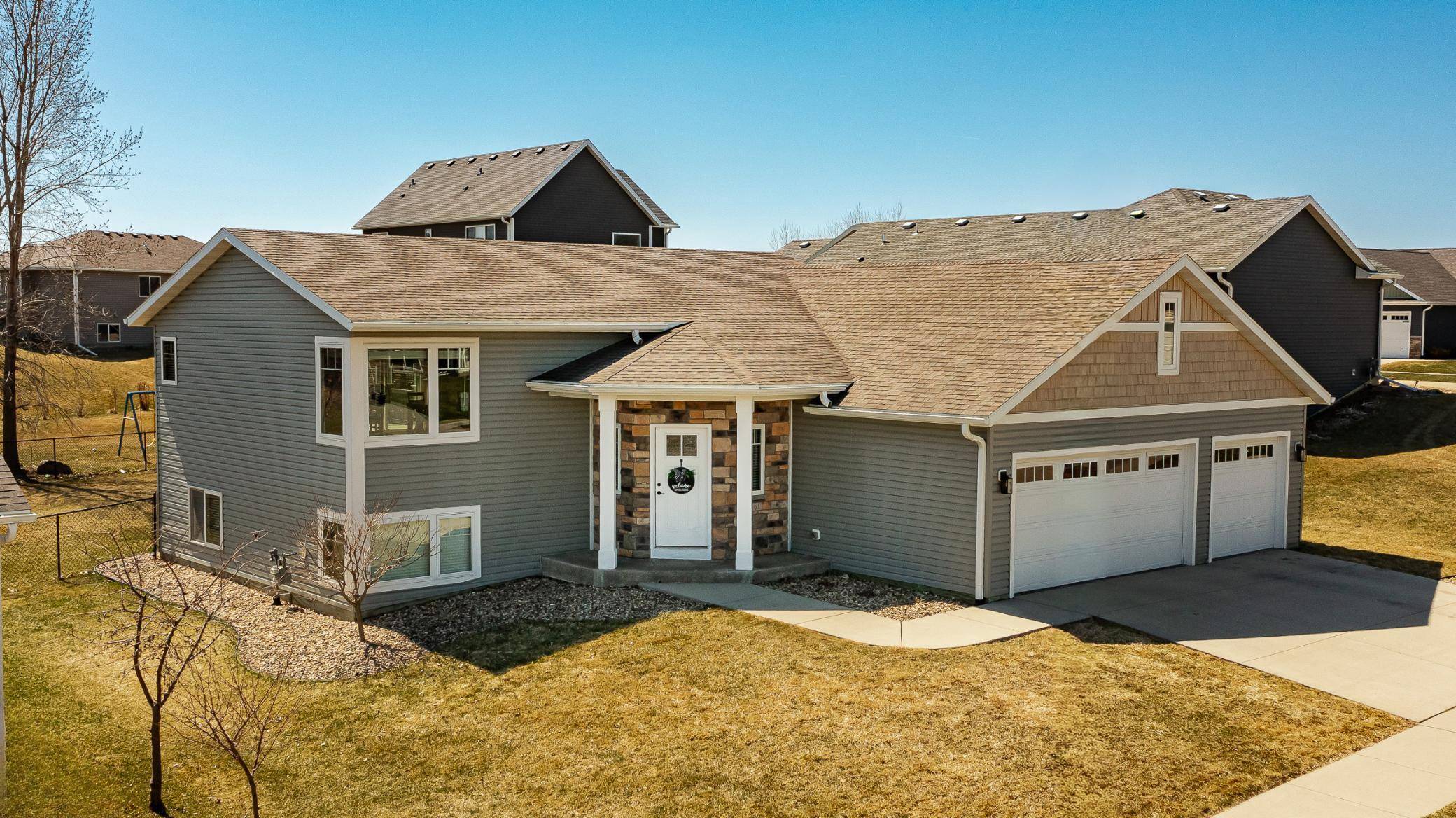 561 Verwood LN NE, Byron, MN 55920