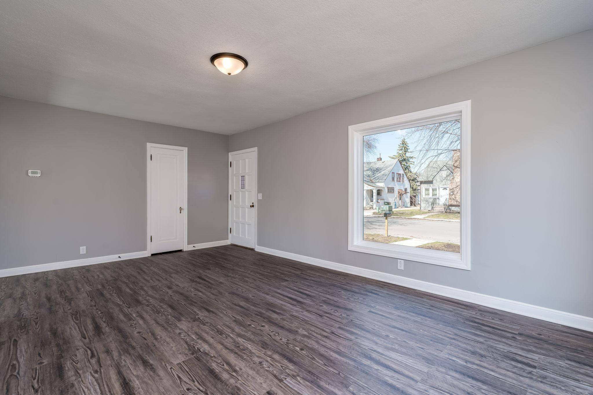 604 W Brooks ST, Arlington, MN 55307
